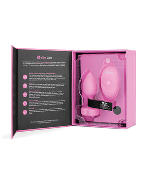 
            
                Load image into Gallery viewer, B-vibe Vibrating Heart Plug S/m - Pink
            
        
